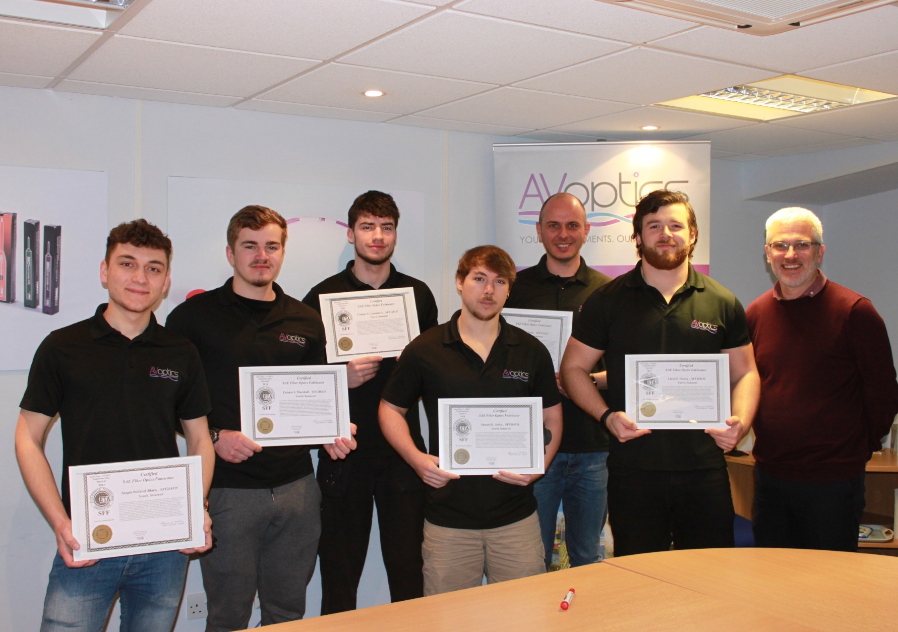 Fibre Optics Training On-Line or In-Person – Your Choice